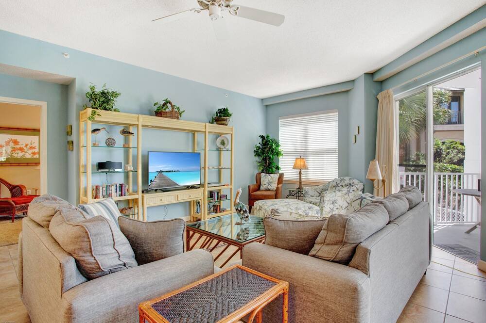 Photo of Livingroom in Santa Rosa Beach