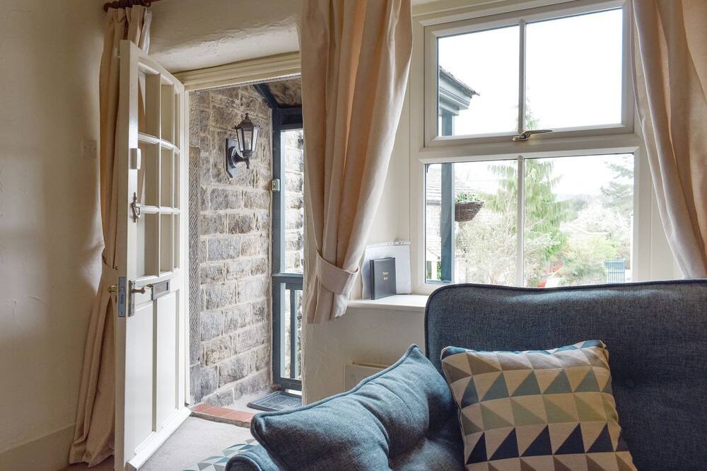 Photo of Livingroom in Baslow