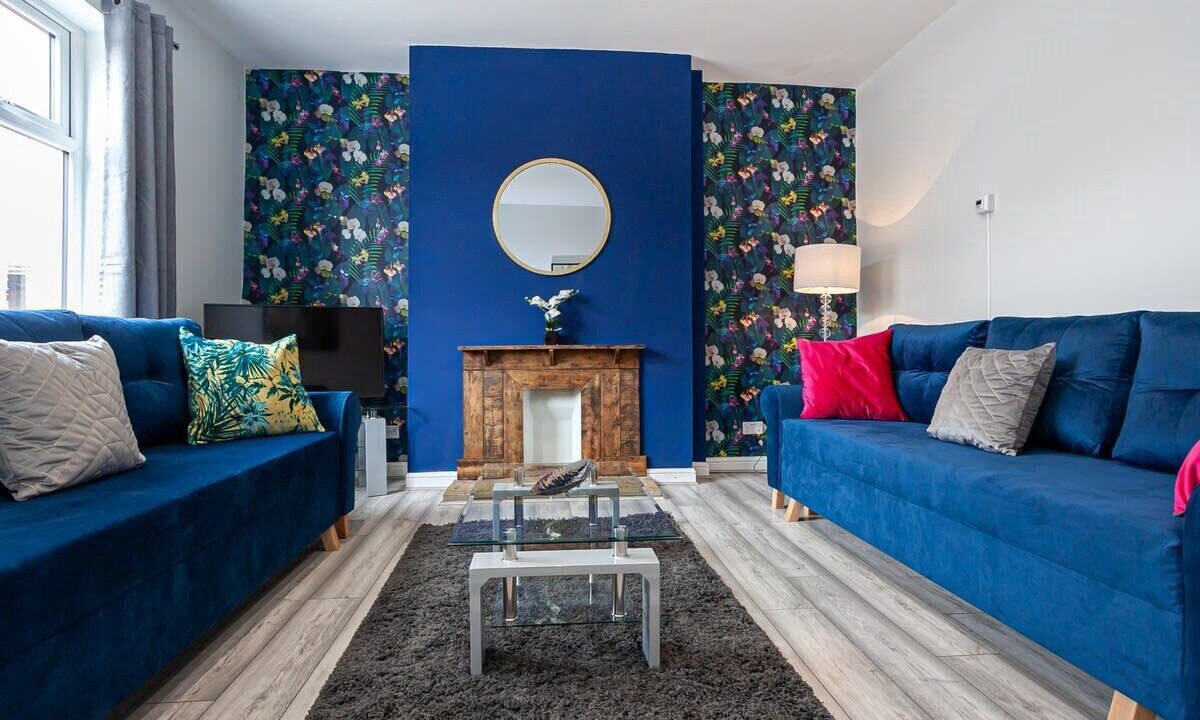 Photo of Others in Darcy Lever