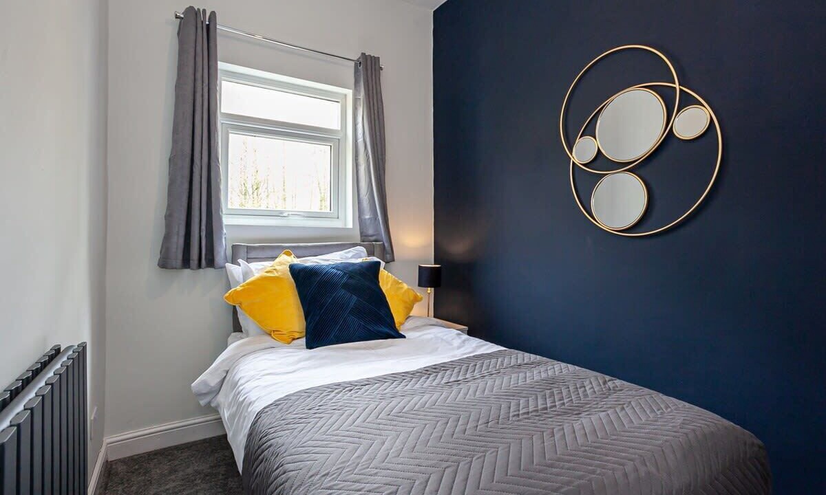 Photo of Others in Darcy Lever