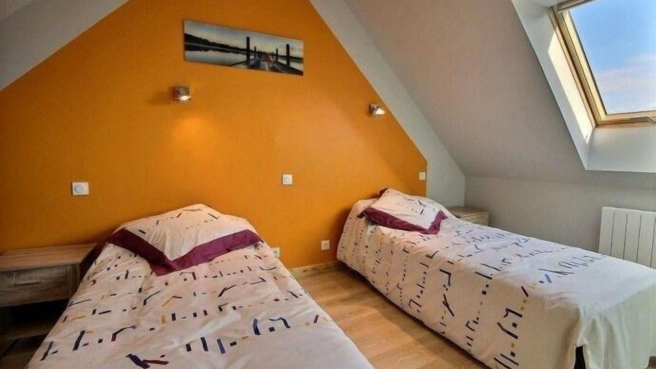 Photo of Others in Le Ru