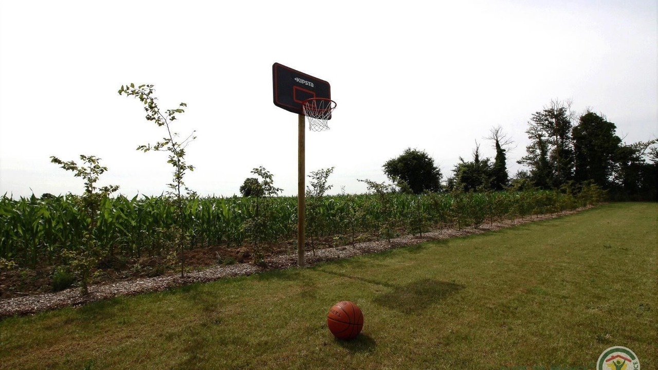 Photo of Others in Le Ru