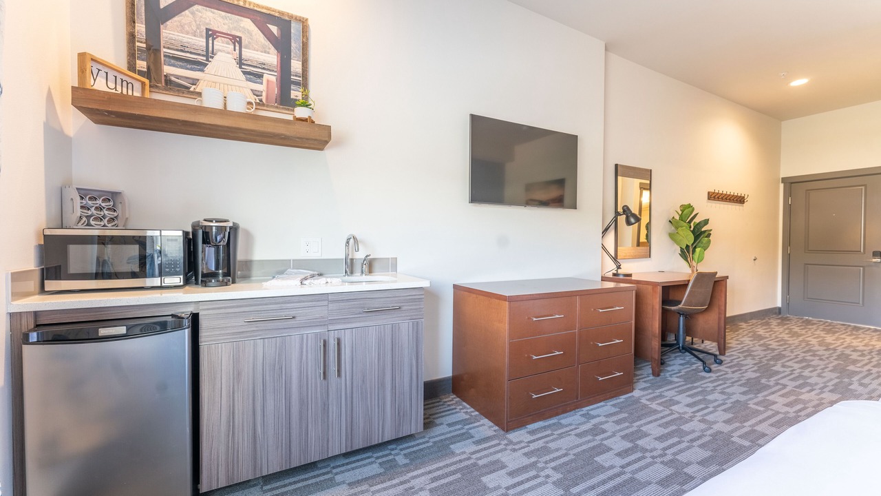 Photo of Bedroom in Wapato Point