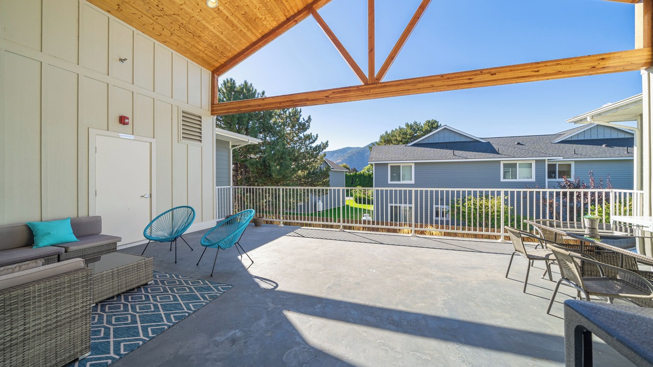 Photo of Patio Balcony in Wapato Point