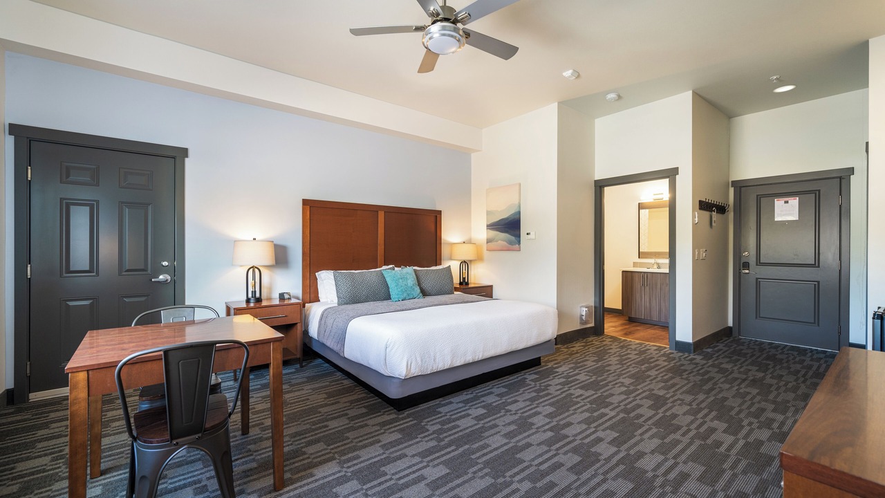 Photo of Bedroom in Wapato Point