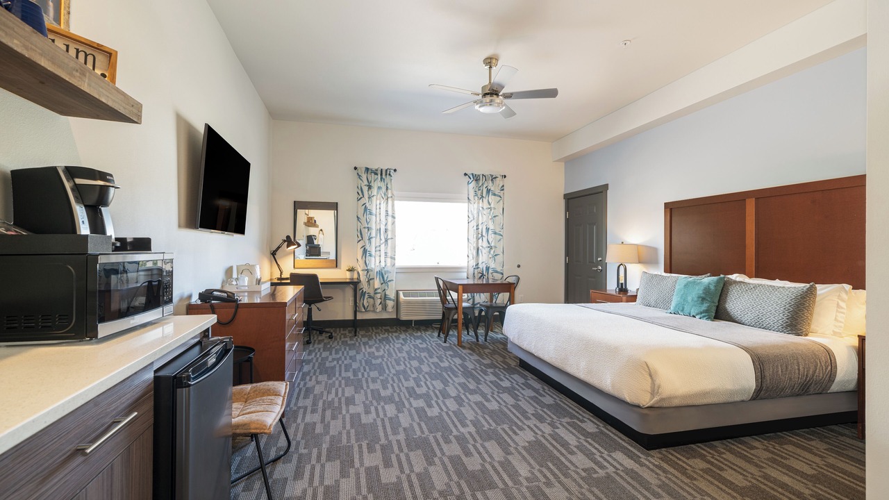 Photo of Bedroom in Wapato Point