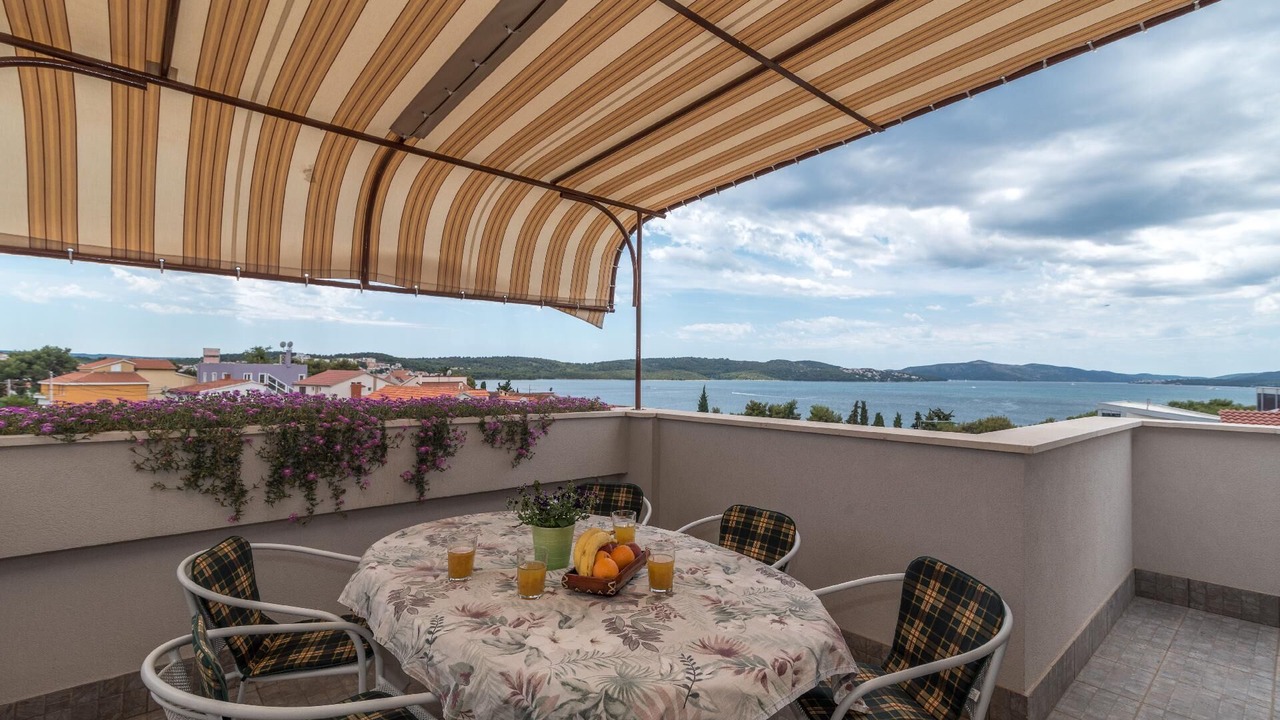 Photo of Outdoor in Okrug