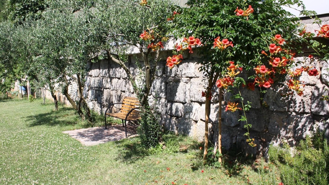 Photo of Outdoor in Pobri