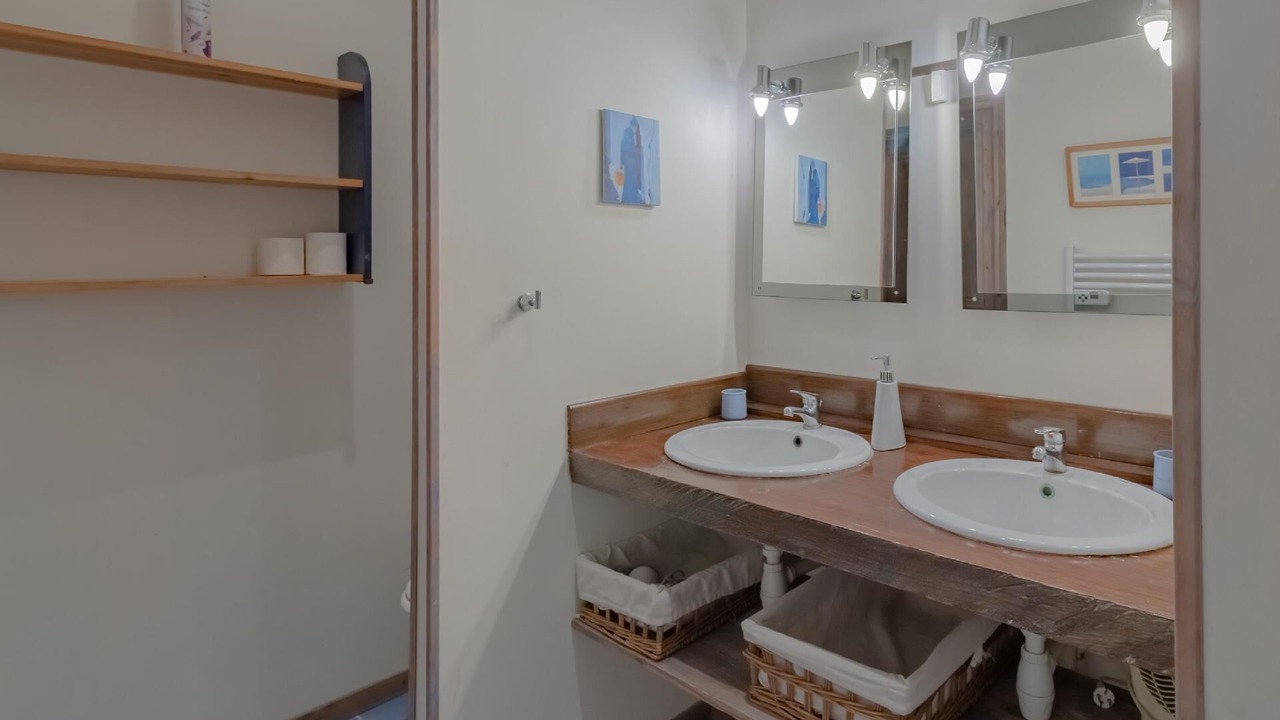 Photo of Others in Sainte-Mondane