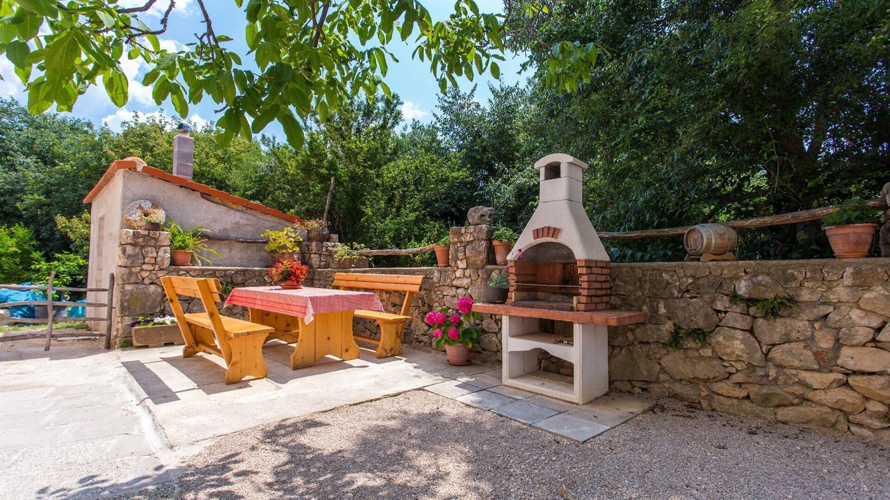 Photo of Outdoor in Polje