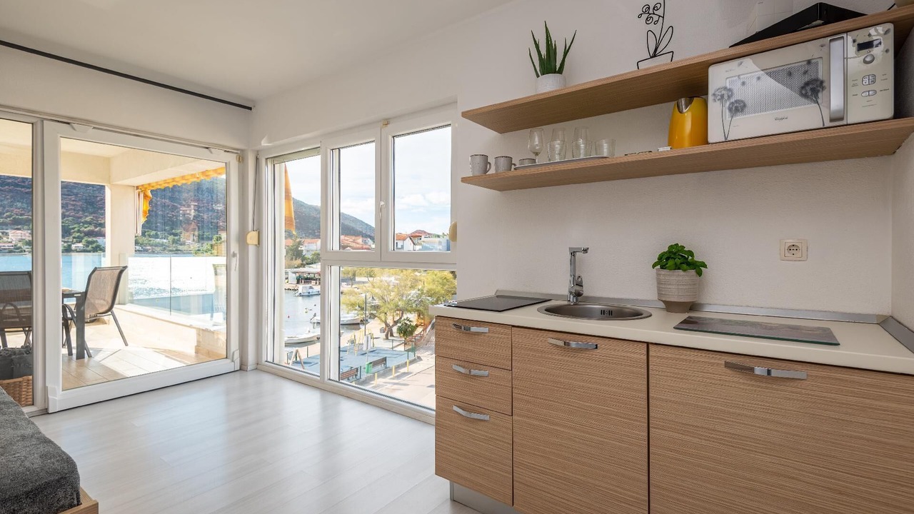 Photo of Kitchen in Grebastica