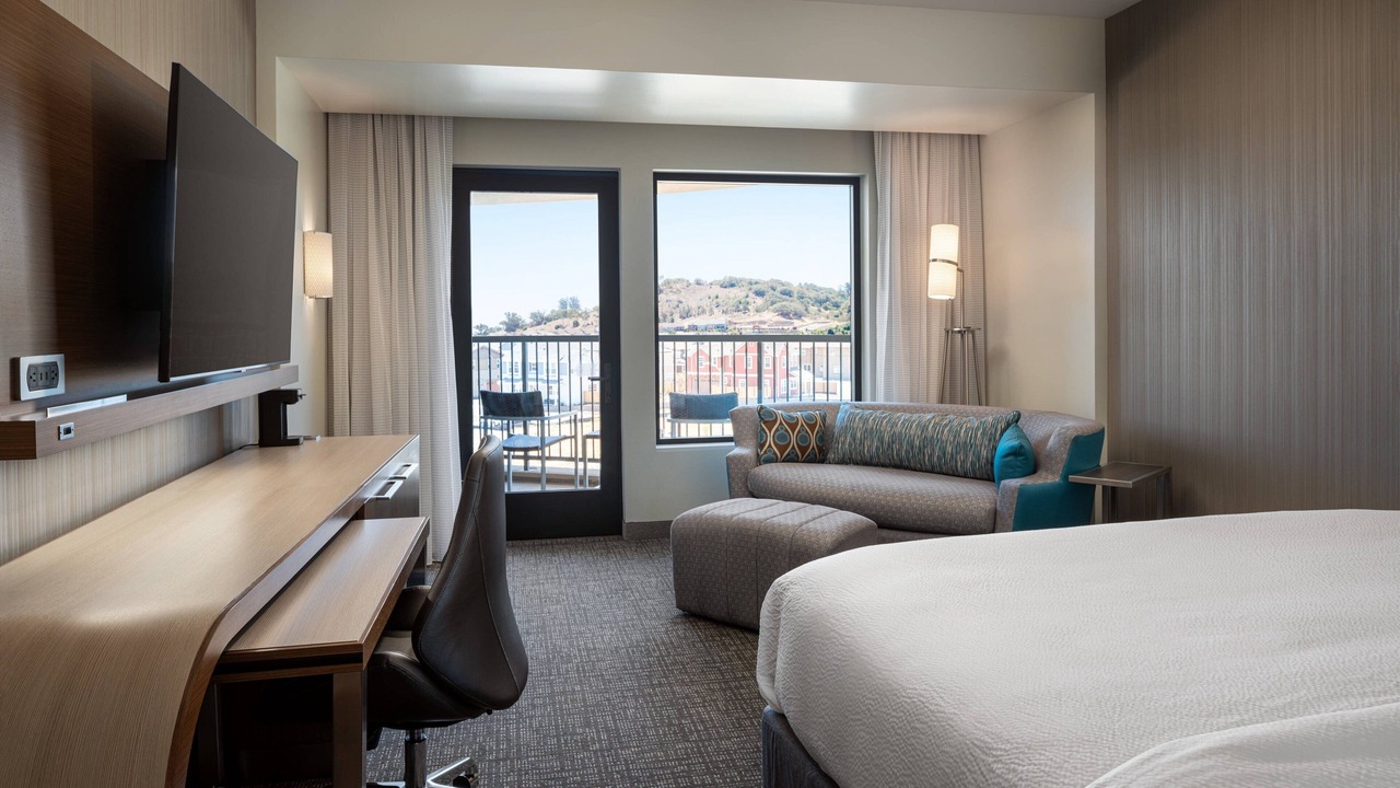 Photo of Others in Petaluma