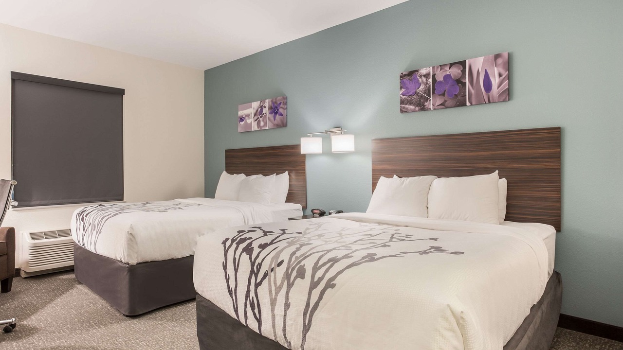 Photo of Bedroom in Webb City