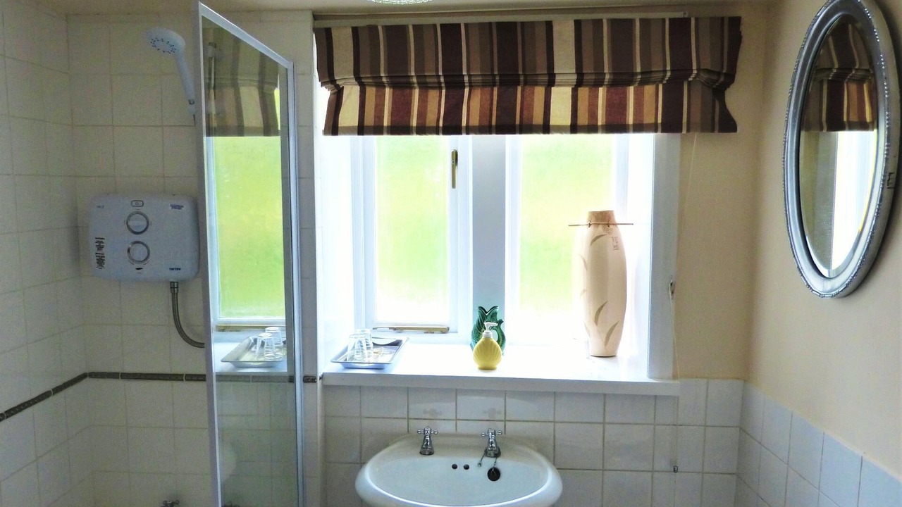 Photo of Others in Ainley Top