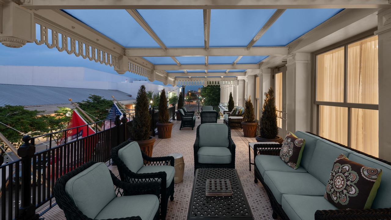 Photo of Patio Balcony in Downtown Little Rock