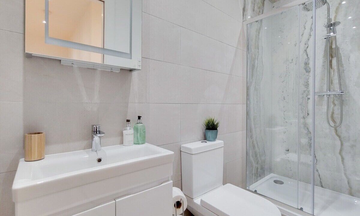 Photo of Others in Ealing Common