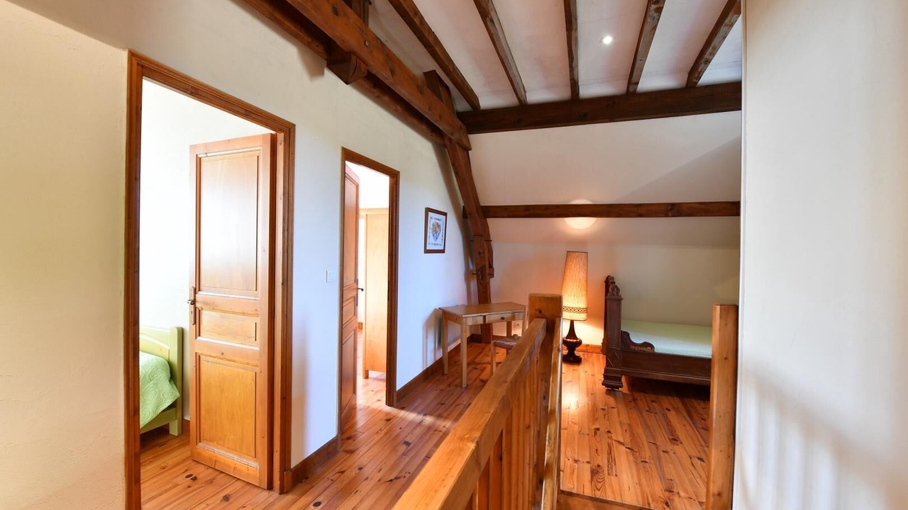 Photo of Others in Aubous