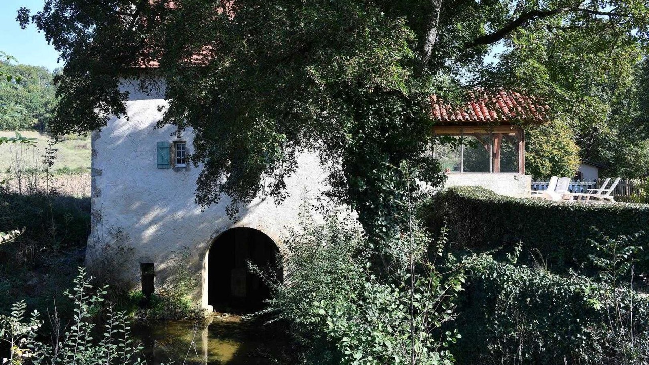 Photo of Outdoor in Aubous