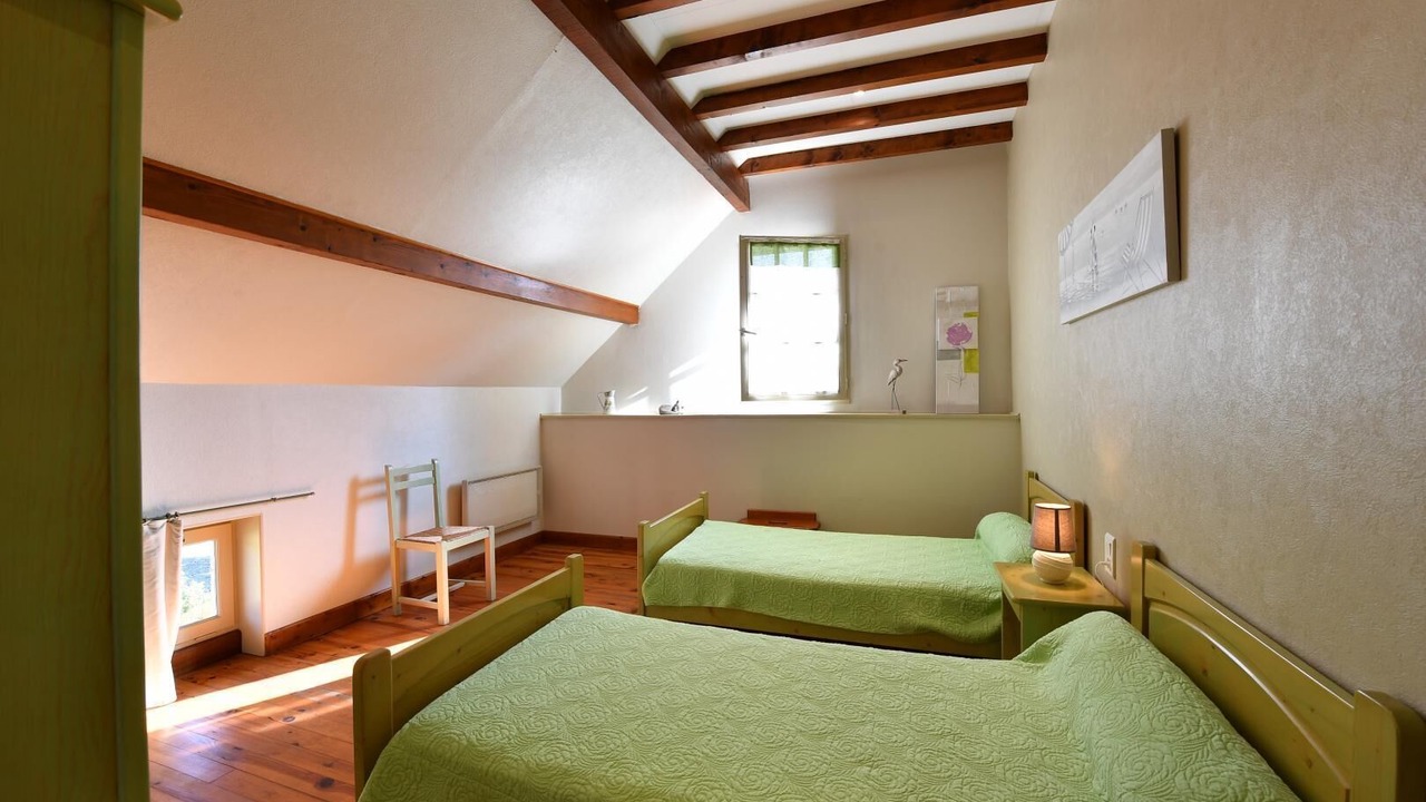 Photo of Others in Aubous