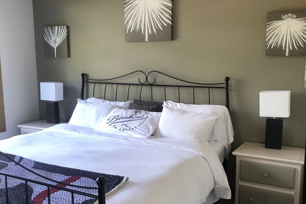 Photo of Bedroom in Tremblant-Les-Eaux