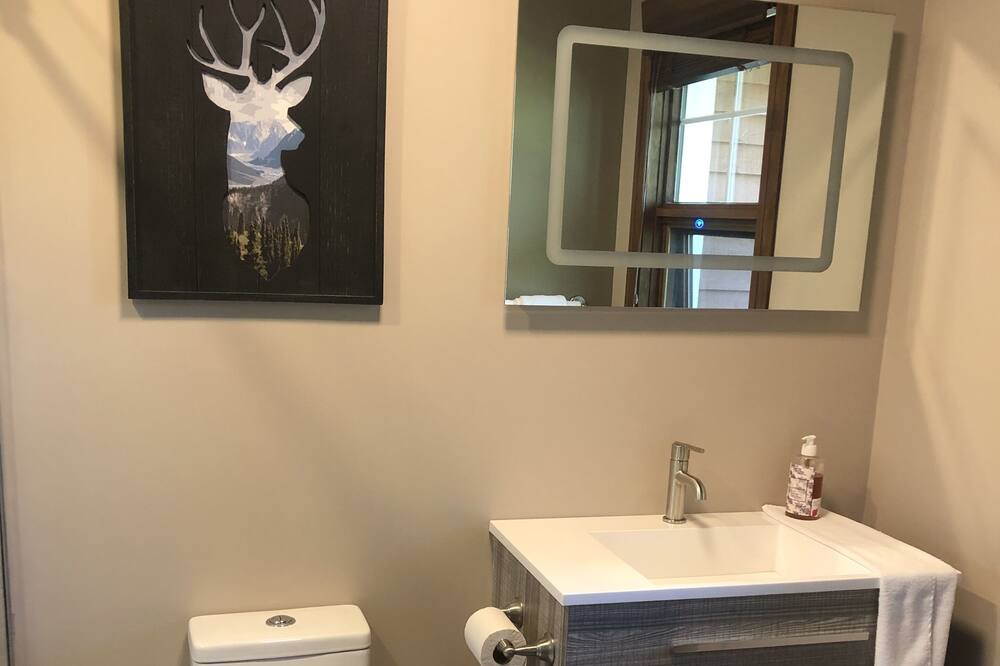 Photo of Bathroom in Tremblant-Les-Eaux