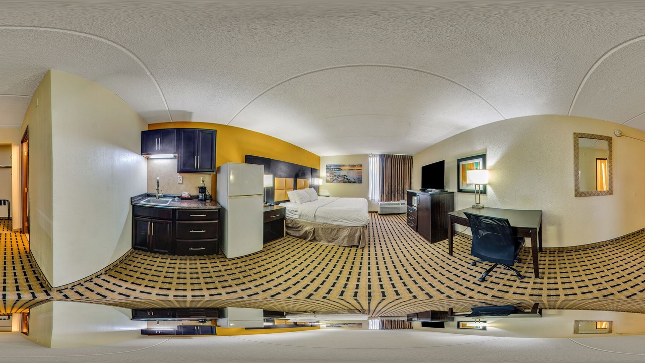 Photo of Bedroom in Lake Jackson