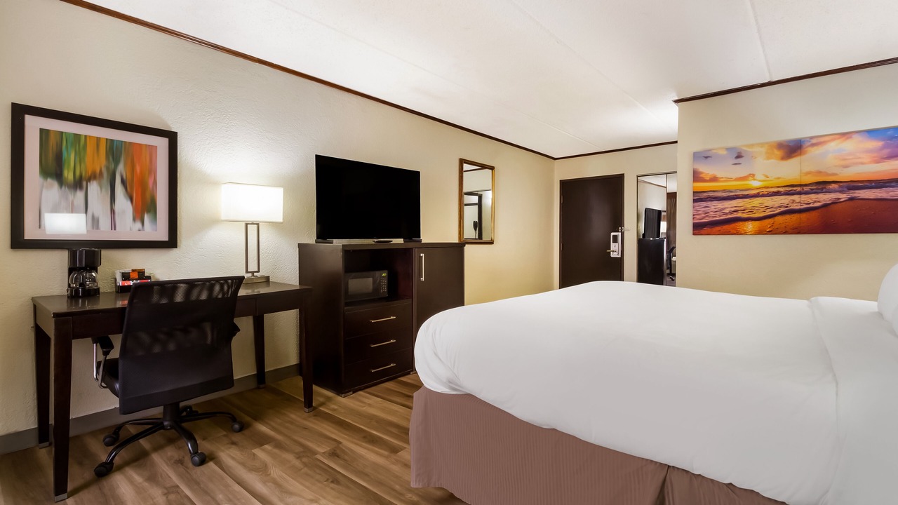 Photo of Bedroom in Lake Jackson