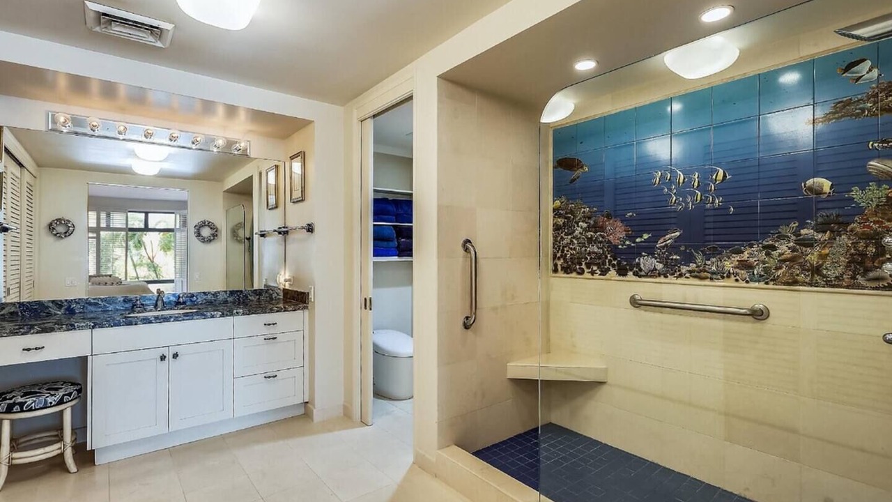 Photo of Kitchen in Kuliouou - Kalani Iki