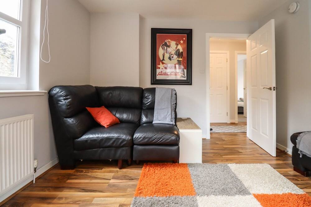 Photo of Others in Paisley