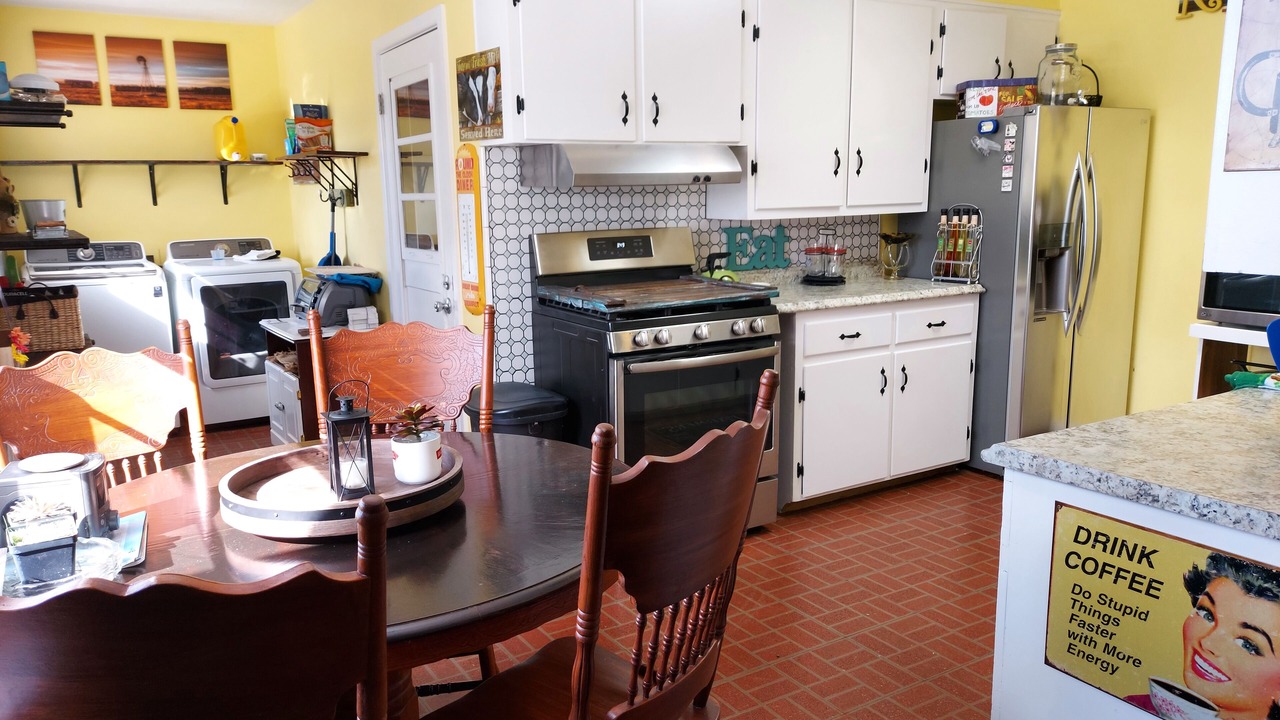 Photo of Kitchen in Elm Mott