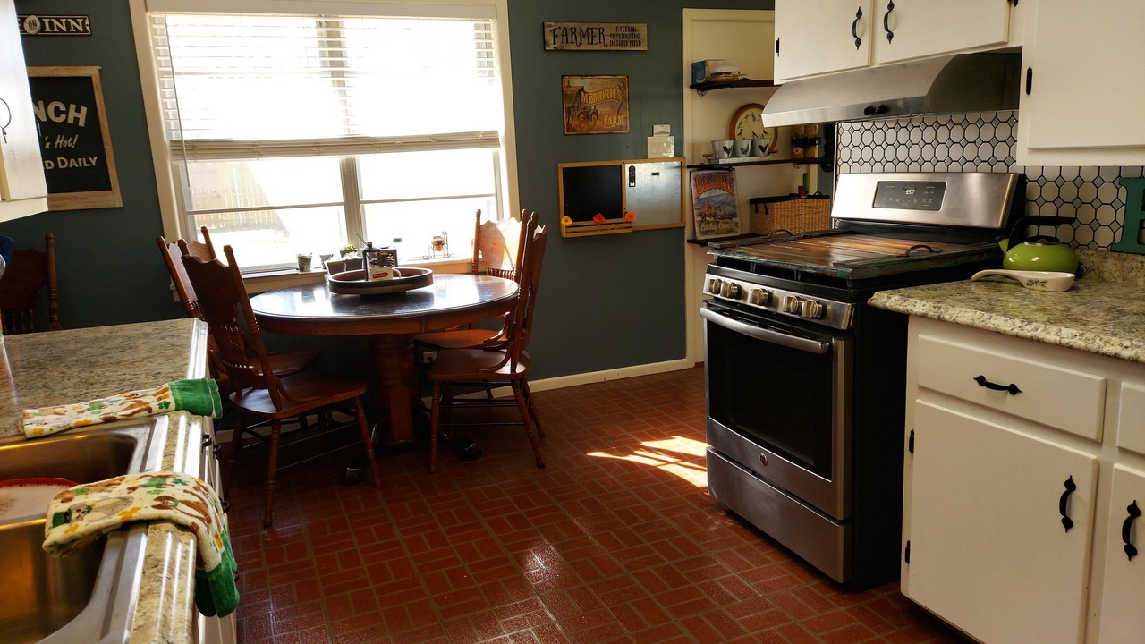Photo of Kitchen in Elm Mott