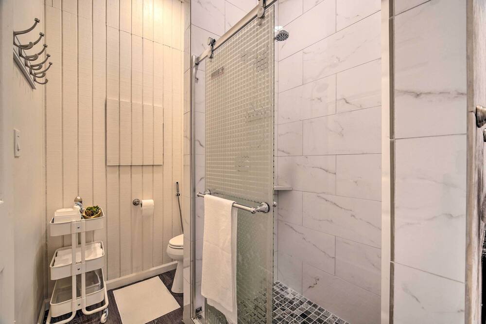Photo of Bathroom in Onalaska