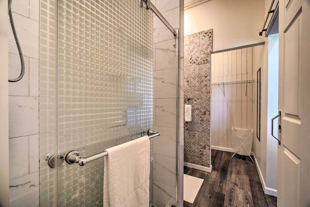Photo of Bathroom in Onalaska
