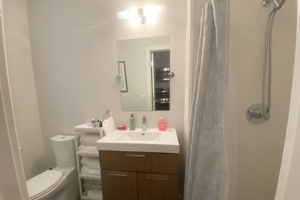 Photo of Bathroom in Hoboken