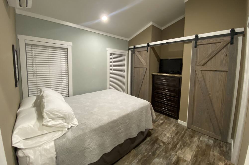 Photo of Bedroom in College Station