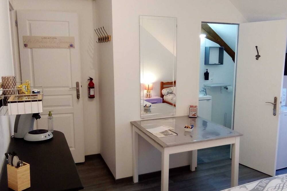 Photo of Bedroom in Orbigny