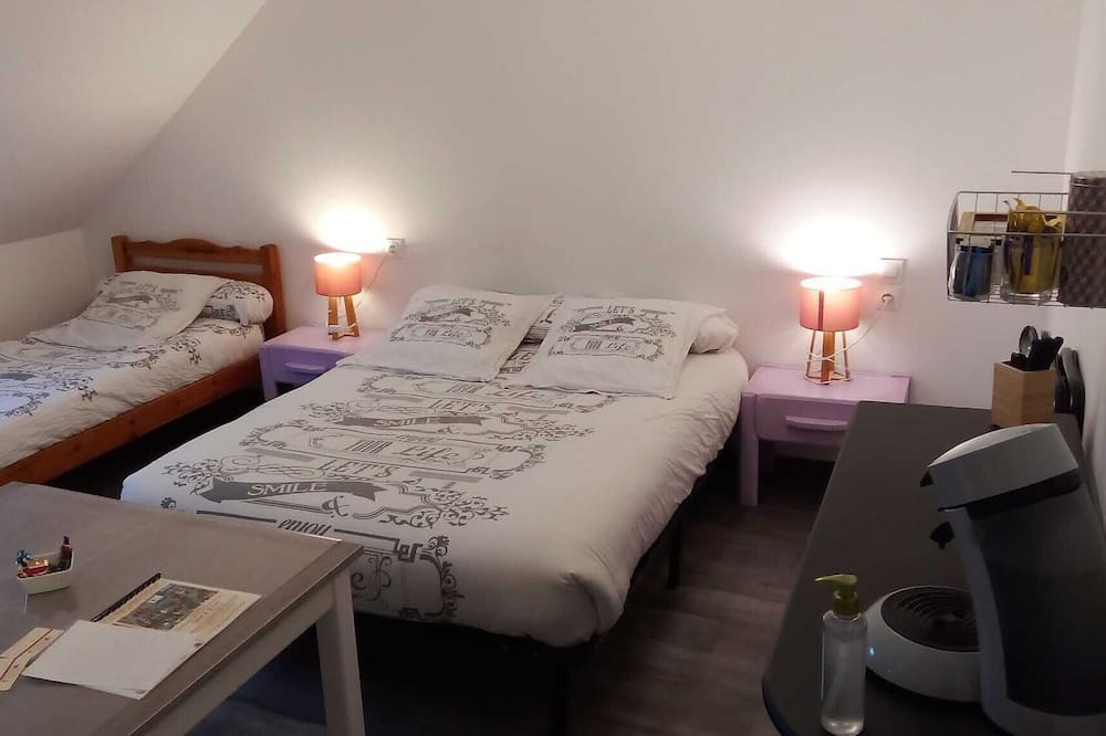 Photo of Bedroom in Orbigny