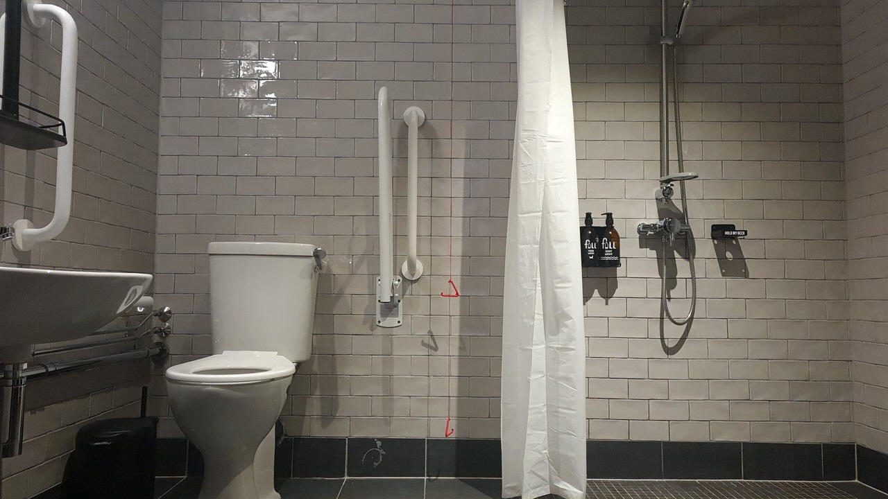 Photo of Bathroom in Market Street