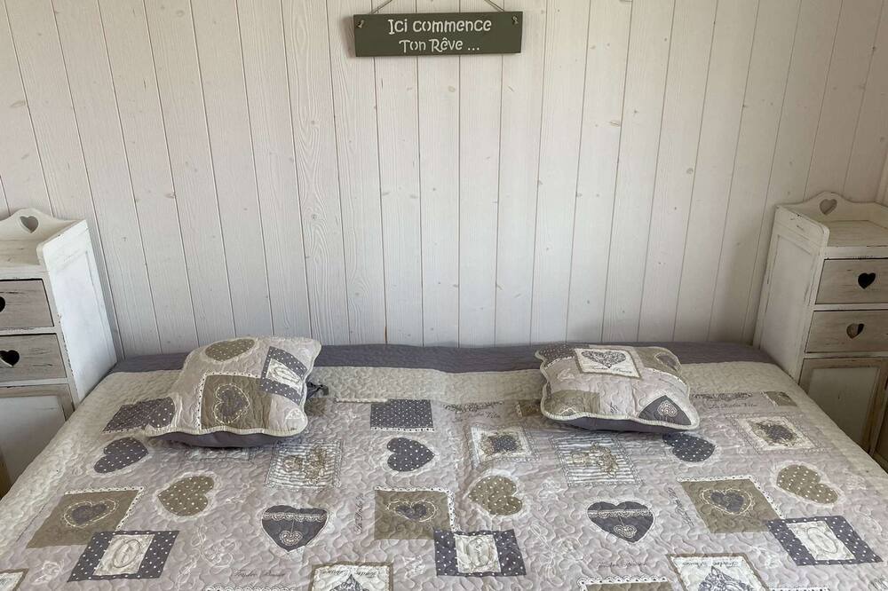 Photo of Bedroom in Serques