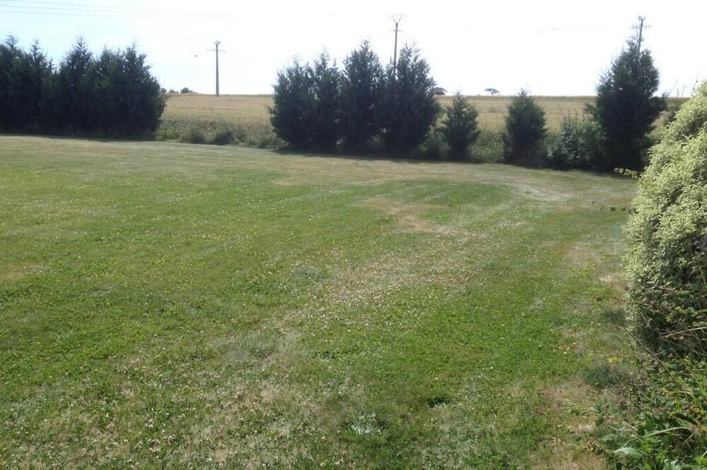 Photo of Outdoor in Saint-Coulomb