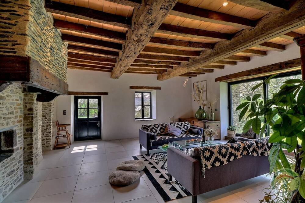 Photo of Livingroom in Coesmes