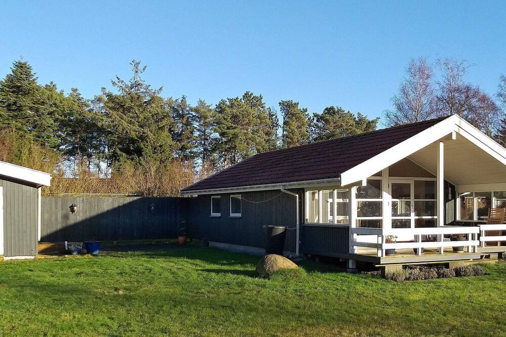 Photo of Outdoor in Bronde