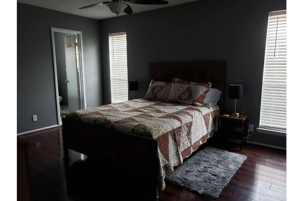 Photo of Bedroom in Odessa