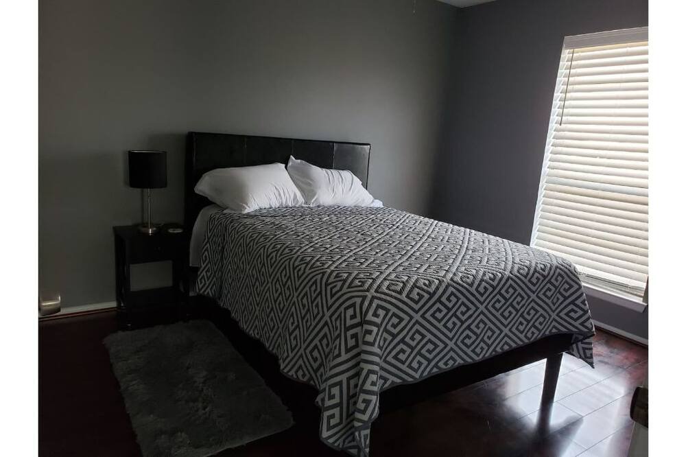 Photo of Bedroom in Odessa