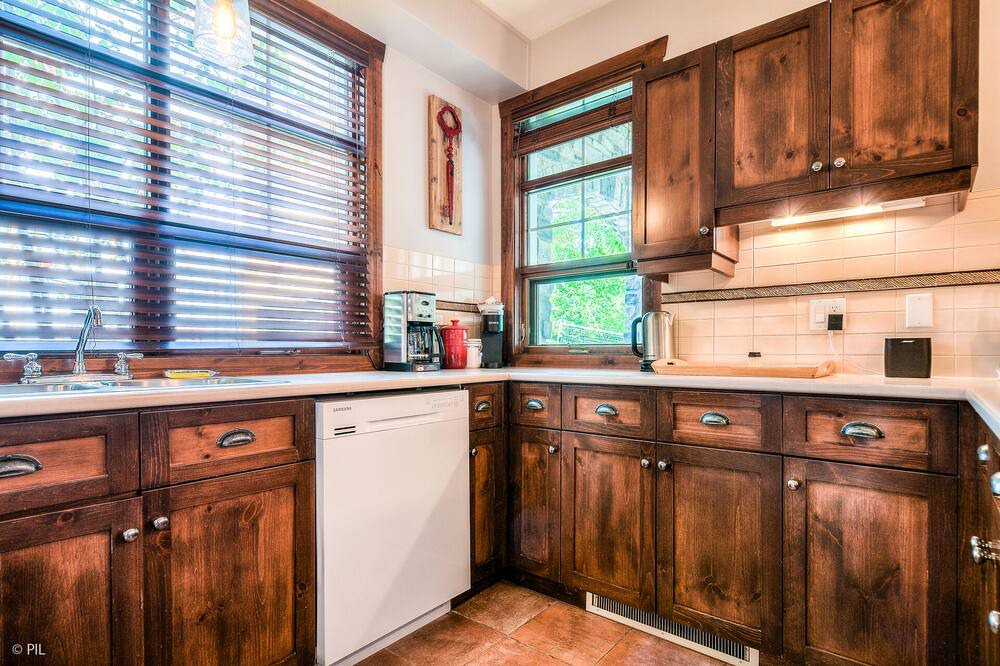 Photo of Kitchen in Tremblant-Les-Eaux