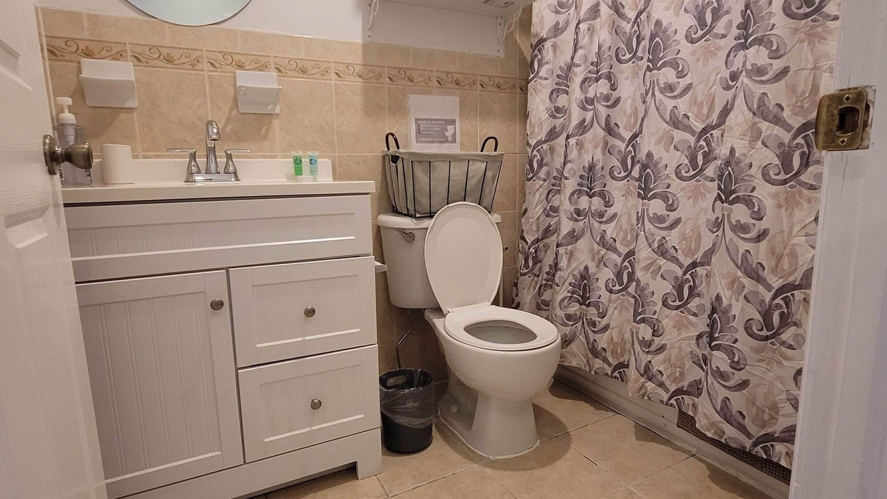 Photo of Bathroom in McGinley Square