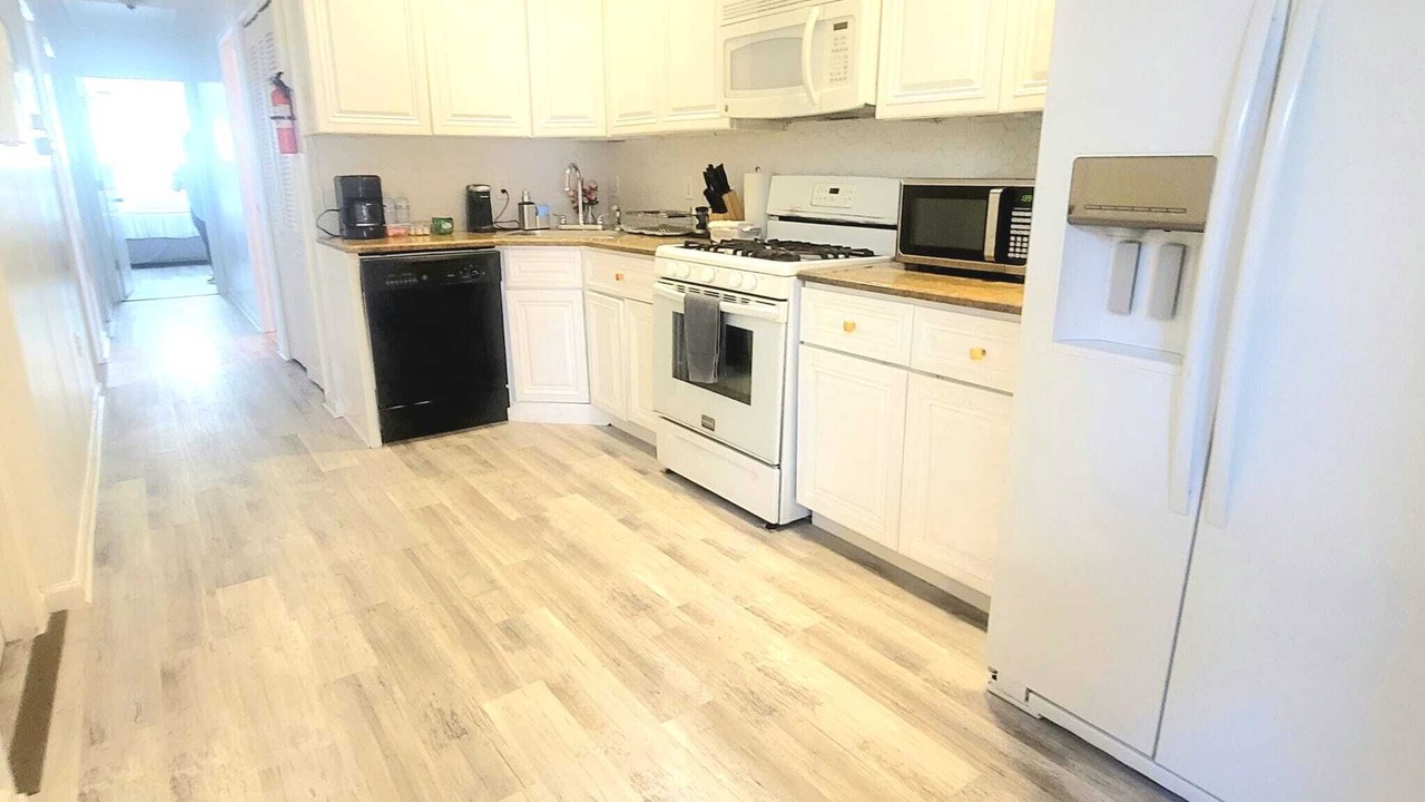 Photo of Kitchen in McGinley Square