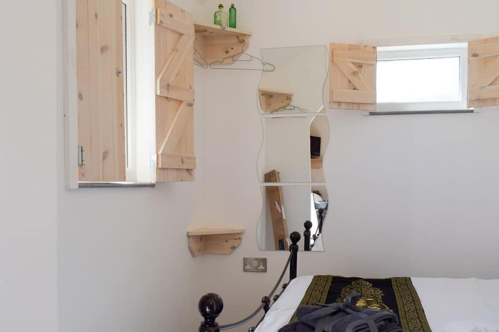 Photo of Bedroom in Caersws