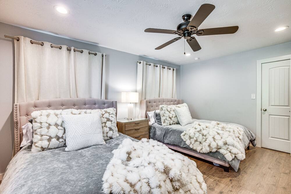 Photo of Bedroom in College Station