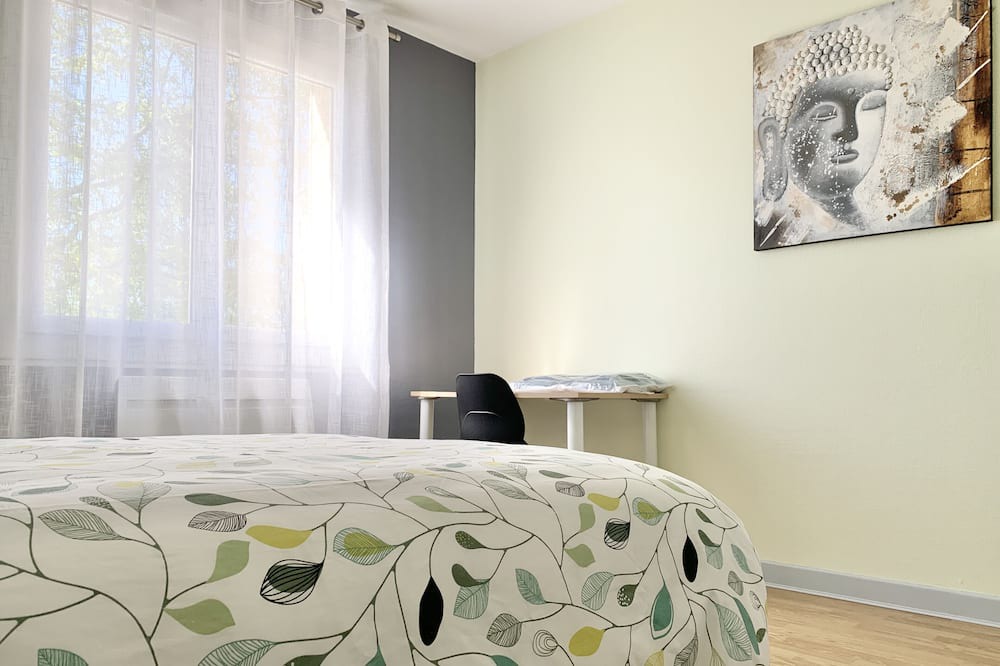 Photo of Bedroom in Saint-Martin-d'Heres